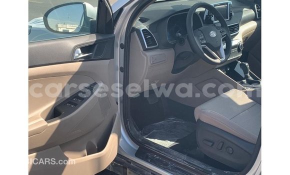 Buy Import Hyundai Tucson Other Car in Import - Dubai in East Mahé Buy Import Hyundai Tucson Other Car in Import - Dubai in East Mahé