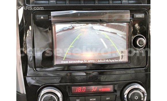 Acheter Import Voiture Mitsubishi Pajero Noir à Import - Dubai, East Mahé Acheter Import Voiture Mitsubishi Pajero Noir à Import - Dubai, East Mahé