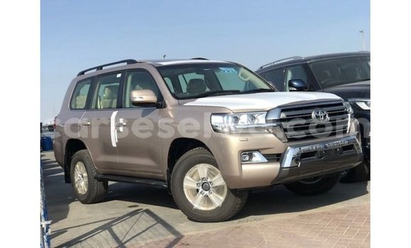 Buy Import Toyota Land Cruiser Other Car in Import - Dubai in East Mahé Buy Import Toyota Land Cruiser Other Car in Import - Dubai in East Mahé