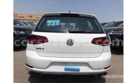 Buy Import Volkswagen Golf White Car in Import - Dubai in East Mahé Buy Import Volkswagen Golf White Car in Import - Dubai in East Mahé