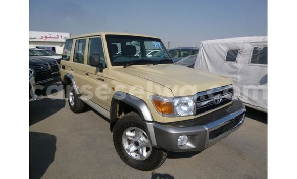 Buy Import Toyota Land Cruiser Beige Car in Import - Dubai in East Mahé Buy Import Toyota Land Cruiser Beige Car in Import - Dubai in East Mahé