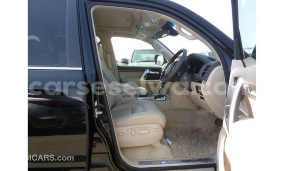 Buy Import Toyota Land Cruiser Black Car in Import - Dubai in East Mahé Buy Import Toyota Land Cruiser Black Car in Import - Dubai in East Mahé