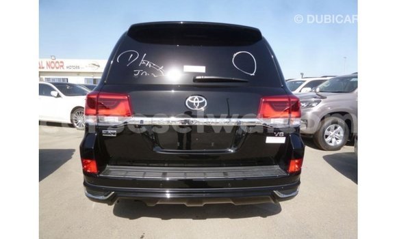 Buy Import Toyota Land Cruiser Black Car in Import - Dubai in East Mahé Buy Import Toyota Land Cruiser Black Car in Import - Dubai in East Mahé
