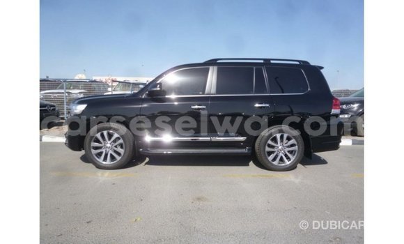 Buy Import Toyota Land Cruiser Black Car in Import - Dubai in East Mahé Buy Import Toyota Land Cruiser Black Car in Import - Dubai in East Mahé