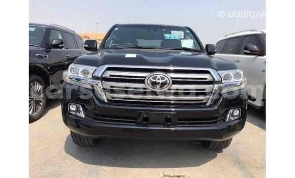 Buy Import Toyota Land Cruiser Black Car in Import - Dubai in East Mahé Buy Import Toyota Land Cruiser Black Car in Import - Dubai in East Mahé