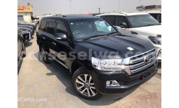 Buy Import Toyota Land Cruiser Black Car in Import - Dubai in East Mahé Buy Import Toyota Land Cruiser Black Car in Import - Dubai in East Mahé