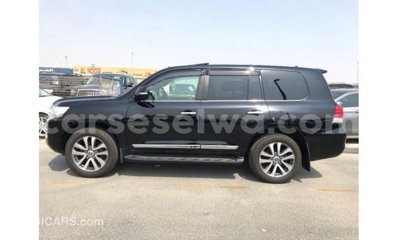 Buy Import Toyota Land Cruiser Black Car in Import - Dubai in East Mahé Buy Import Toyota Land Cruiser Black Car in Import - Dubai in East Mahé