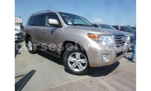 Buy Import Toyota Land Cruiser Other Car in Import - Dubai in East Mahé Buy Import Toyota Land Cruiser Other Car in Import - Dubai in East Mahé