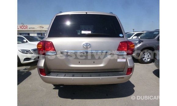 Buy Import Toyota Land Cruiser Other Car in Import - Dubai in East Mahé Buy Import Toyota Land Cruiser Other Car in Import - Dubai in East Mahé