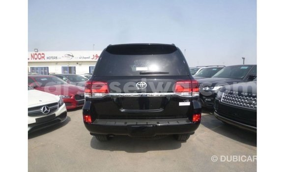 Buy Import Toyota Land Cruiser Black Car in Import - Dubai in East Mahé Buy Import Toyota Land Cruiser Black Car in Import - Dubai in East Mahé