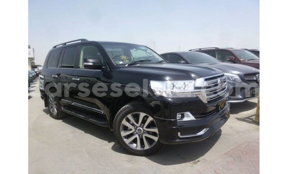 Buy Import Toyota Land Cruiser Black Car in Import - Dubai in East Mahé Buy Import Toyota Land Cruiser Black Car in Import - Dubai in East Mahé