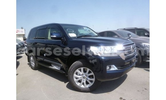 Buy Import Toyota Land Cruiser Blue Car in Import - Dubai in East Mahé Buy Import Toyota Land Cruiser Blue Car in Import - Dubai in East Mahé