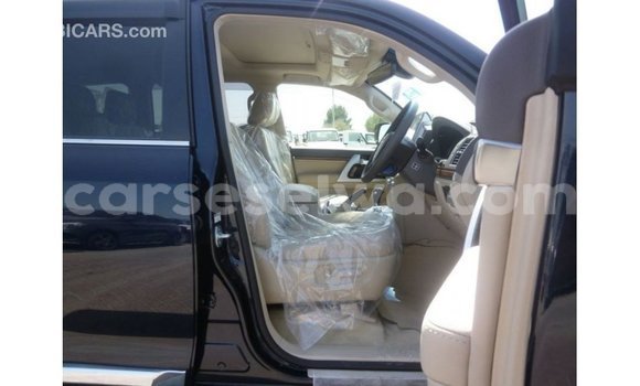 Buy Import Toyota Land Cruiser Blue Car in Import - Dubai in East Mahé Buy Import Toyota Land Cruiser Blue Car in Import - Dubai in East Mahé