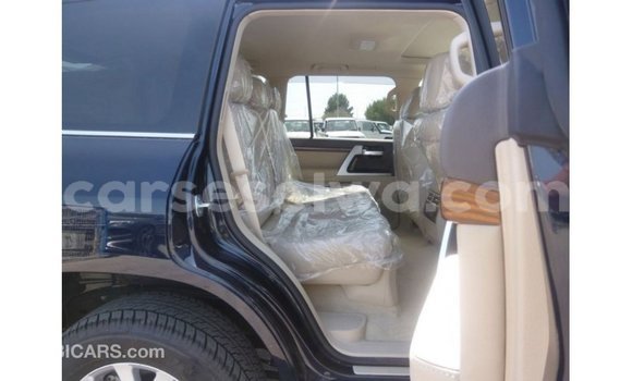 Buy Import Toyota Land Cruiser Blue Car in Import - Dubai in East Mahé Buy Import Toyota Land Cruiser Blue Car in Import - Dubai in East Mahé