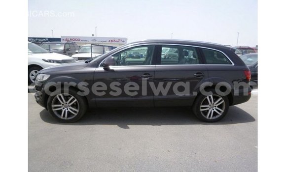 Buy Import Audi Q7 Black Car in Import - Dubai in East Mahé Buy Import Audi Q7 Black Car in Import - Dubai in East Mahé