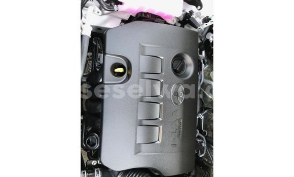 Acheter Import Utilitaire Toyota Ade Blanc à Import - Dubai, East Mahé Acheter Import Utilitaire Toyota Ade Blanc à Import - Dubai, East Mahé