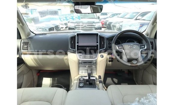Buy Import Toyota Land Cruiser Black Car in Import - Dubai in East Mahé Buy Import Toyota Land Cruiser Black Car in Import - Dubai in East Mahé