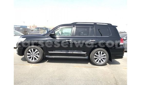 Buy Import Toyota Land Cruiser Black Car in Import - Dubai in East Mahé Buy Import Toyota Land Cruiser Black Car in Import - Dubai in East Mahé