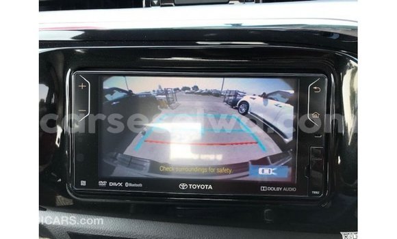 Buy Import Toyota Hilux Other Car in Import - Dubai in East Mahé Buy Import Toyota Hilux Other Car in Import - Dubai in East Mahé