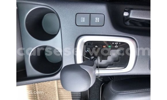 Buy Import Toyota Hilux Other Car in Import - Dubai in East Mahé Buy Import Toyota Hilux Other Car in Import - Dubai in East Mahé