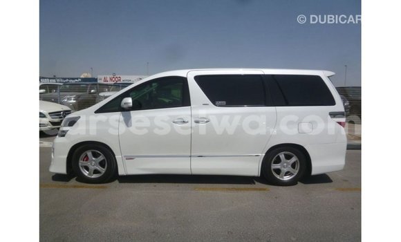 Buy Import Toyota Vellfire White Car in Import - Dubai in East Mahé Buy Import Toyota Vellfire White Car in Import - Dubai in East Mahé
