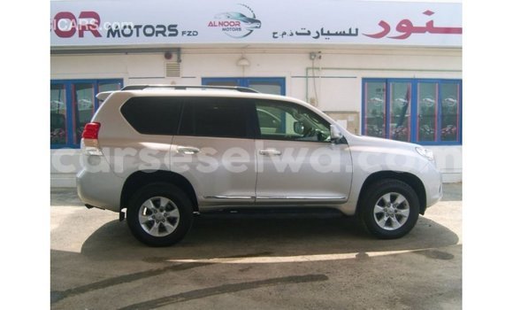 Acheter Import Voiture Toyota Prado Autre à Import - Dubai, East Mahé Acheter Import Voiture Toyota Prado Autre à Import - Dubai, East Mahé