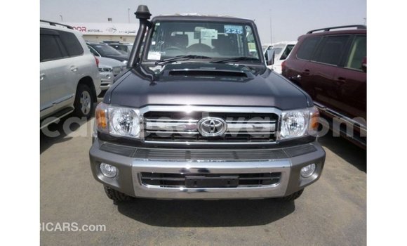 Acheter Import Voiture Toyota Land Cruiser Autre à Import - Dubai, East Mahé Acheter Import Voiture Toyota Land Cruiser Autre à Import - Dubai, East Mahé