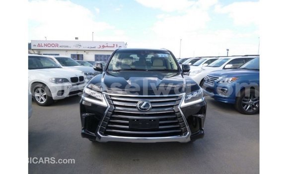 Acheter Import Voiture Lexus LX Noir à Import - Dubai, East Mahé Acheter Import Voiture Lexus LX Noir à Import - Dubai, East Mahé