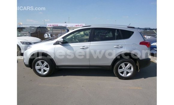 Acheter Import Utilitaire Toyota Ade Autre à Import - Dubai, East Mahé Acheter Import Utilitaire Toyota Ade Autre à Import - Dubai, East Mahé