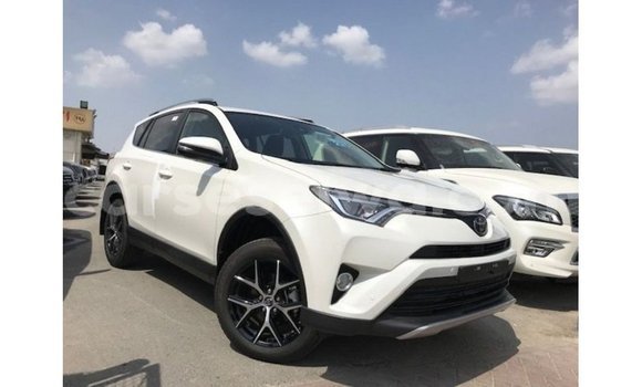 Buy Import Toyota Ade White Truck in Import - Dubai in East Mahé Buy Import Toyota Ade White Truck in Import - Dubai in East Mahé