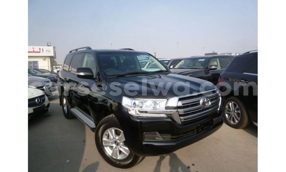 Buy Import Toyota Land Cruiser Black Car in Import - Dubai in East Mahé Buy Import Toyota Land Cruiser Black Car in Import - Dubai in East Mahé