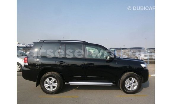 Buy Import Toyota Land Cruiser Black Car in Import - Dubai in East Mahé Buy Import Toyota Land Cruiser Black Car in Import - Dubai in East Mahé