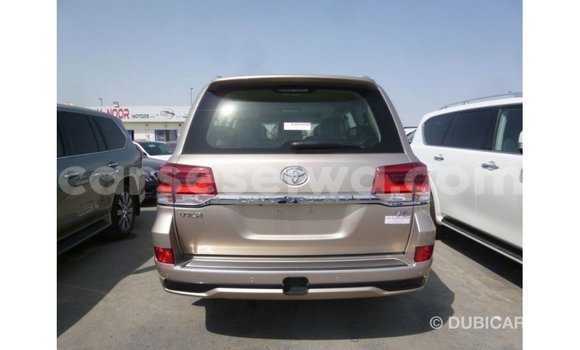 Buy Import Toyota Land Cruiser Other Car in Import - Dubai in East Mahé Buy Import Toyota Land Cruiser Other Car in Import - Dubai in East Mahé
