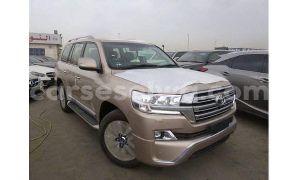 Buy Import Toyota Land Cruiser Other Car in Import - Dubai in East Mahé Buy Import Toyota Land Cruiser Other Car in Import - Dubai in East Mahé