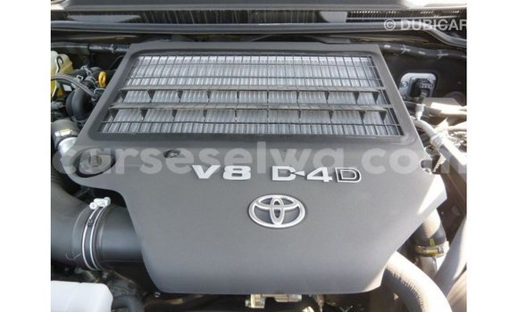 Buy Import Toyota Land Cruiser Black Car in Import - Dubai in East Mahé Buy Import Toyota Land Cruiser Black Car in Import - Dubai in East Mahé