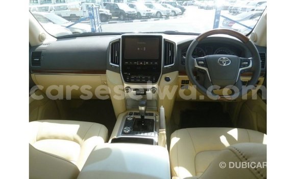 Buy Import Toyota Land Cruiser Brown Car in Import - Dubai in East Mahé Buy Import Toyota Land Cruiser Brown Car in Import - Dubai in East Mahé