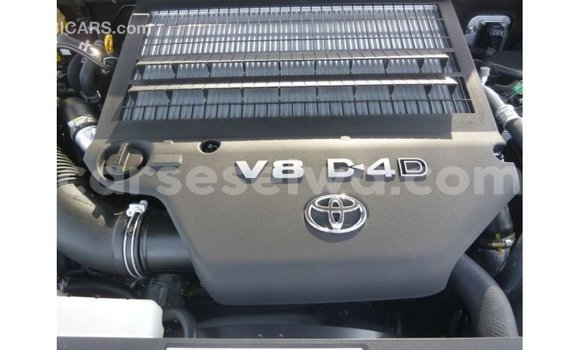 Buy Import Toyota Land Cruiser Brown Car in Import - Dubai in East Mahé Buy Import Toyota Land Cruiser Brown Car in Import - Dubai in East Mahé