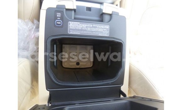 Acheter Import Voiture Toyota Land Cruiser Autre à Import - Dubai, East Mahé Acheter Import Voiture Toyota Land Cruiser Autre à Import - Dubai, East Mahé