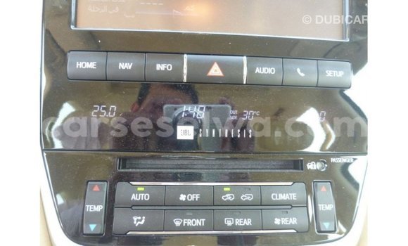 Acheter Import Voiture Toyota Land Cruiser Autre à Import - Dubai, East Mahé Acheter Import Voiture Toyota Land Cruiser Autre à Import - Dubai, East Mahé