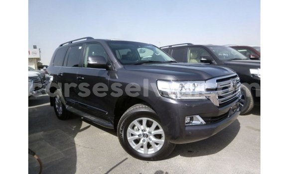 Buy Import Toyota Land Cruiser Other Car in Import - Dubai in East Mahé Buy Import Toyota Land Cruiser Other Car in Import - Dubai in East Mahé