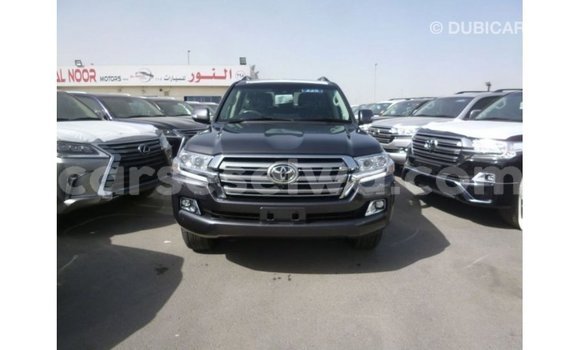 Buy Import Toyota Land Cruiser Other Car in Import - Dubai in East Mahé Buy Import Toyota Land Cruiser Other Car in Import - Dubai in East Mahé