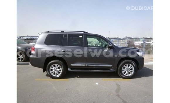 Buy Import Toyota Land Cruiser Other Car in Import - Dubai in East Mahé Buy Import Toyota Land Cruiser Other Car in Import - Dubai in East Mahé