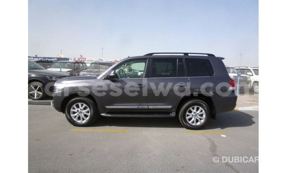 Buy Import Toyota Land Cruiser Other Car in Import - Dubai in East Mahé Buy Import Toyota Land Cruiser Other Car in Import - Dubai in East Mahé