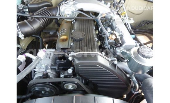 Buy Import Toyota Land Cruiser Beige Car in Import - Dubai in East Mahé Buy Import Toyota Land Cruiser Beige Car in Import - Dubai in East Mahé