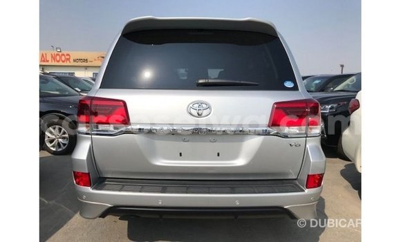 Buy Import Toyota Land Cruiser Other Car in Import - Dubai in East Mahé Buy Import Toyota Land Cruiser Other Car in Import - Dubai in East Mahé