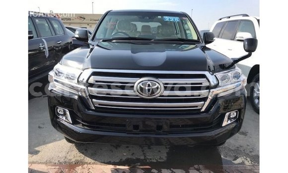 Buy Import Toyota Land Cruiser Black Car in Import - Dubai in East Mahé Buy Import Toyota Land Cruiser Black Car in Import - Dubai in East Mahé
