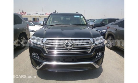 Buy Import Toyota Land Cruiser Black Car in Import - Dubai in East Mahé Buy Import Toyota Land Cruiser Black Car in Import - Dubai in East Mahé