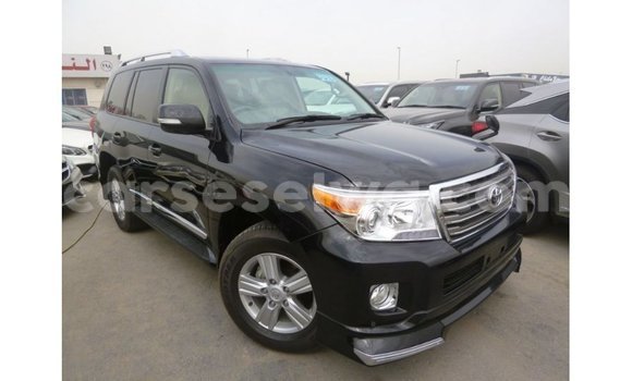 Buy Import Toyota Land Cruiser Black Car in Import - Dubai in East Mahé Buy Import Toyota Land Cruiser Black Car in Import - Dubai in East Mahé
