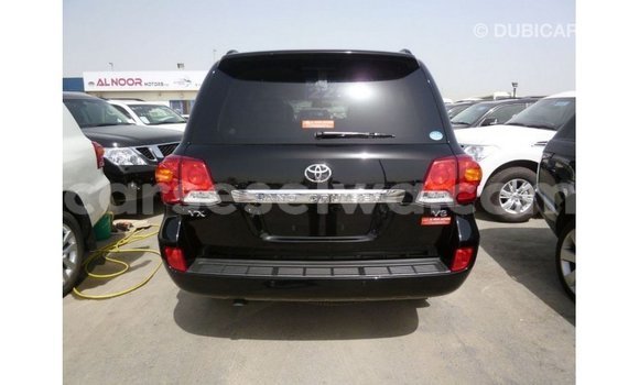 Buy Import Toyota Land Cruiser Black Car in Import - Dubai in East Mahé Buy Import Toyota Land Cruiser Black Car in Import - Dubai in East Mahé