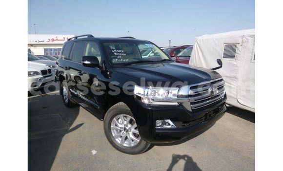 Buy Import Toyota Land Cruiser Black Car in Import - Dubai in East Mahé Buy Import Toyota Land Cruiser Black Car in Import - Dubai in East Mahé